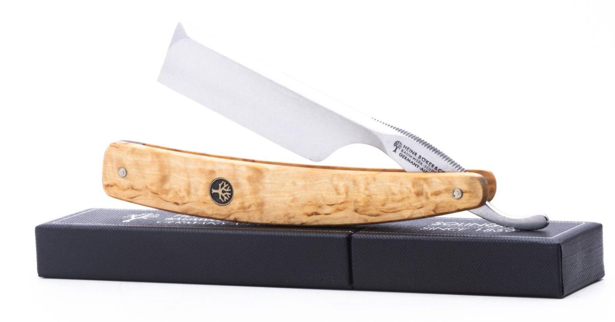 A Guide to Building a Vintage Straight Razor Collection